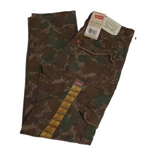 - Levi’s Cargo Pants